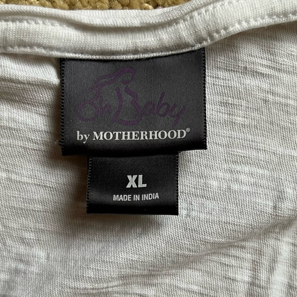 Oh Baby by Motherhood White Graphic Short Sleeve Tee w/ Ruching belly Size XL - Picture 3 of 3